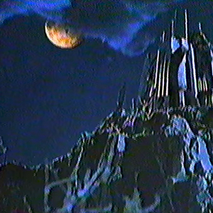 情侣把冰块放在女方的屁股上变态文
